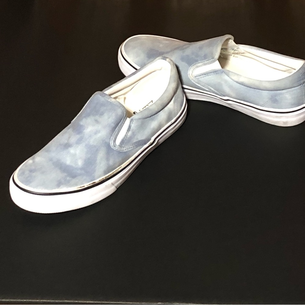 NOBO no boundaries size 8 memory foam slip ons